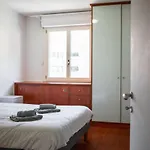 Le Virgil -piscine - Parking Prive - Calme Wifi Apartament