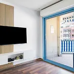 Le Virgil -piscine - Parking Prive - Calme Wifi شقة *