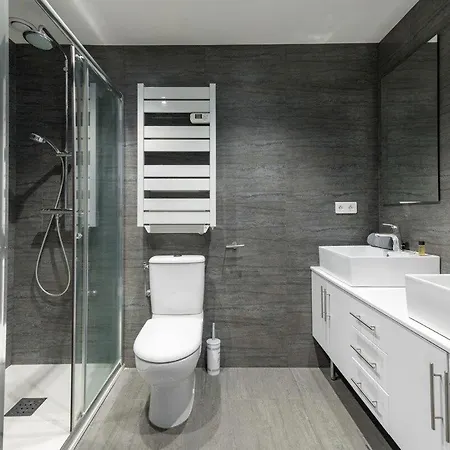 Le Virgil - Piscine - Parking Prive - Calme Wifi * 멍똥