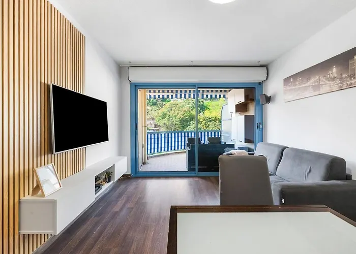 Le Virgil -piscine - Parking Prive - Calme Wifi Lejlighed